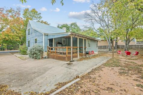 207 S Cherry Street Fredericksburg TX 78624