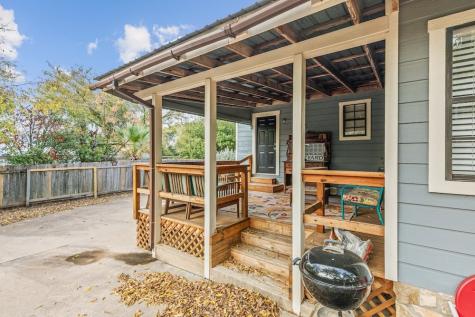 207 S Cherry Street Fredericksburg TX 78624