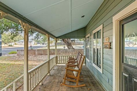 207 S Cherry Street Fredericksburg TX 78624