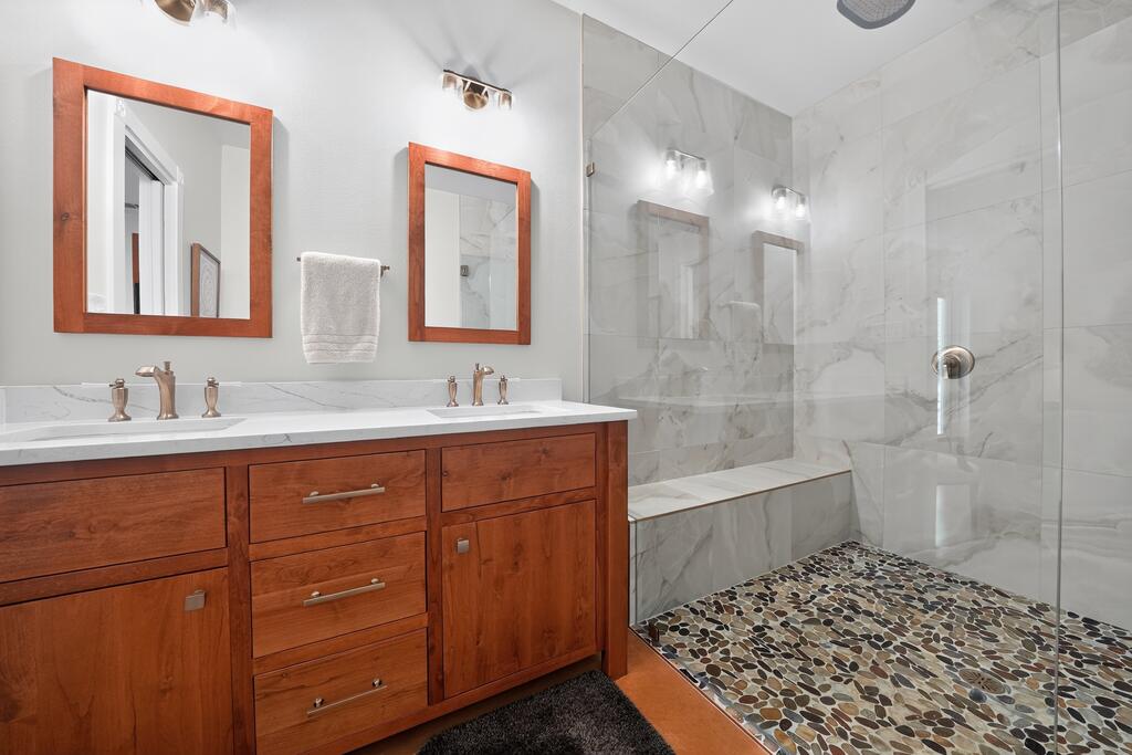 785 Legacy Oaks Drive Harper TX 78631