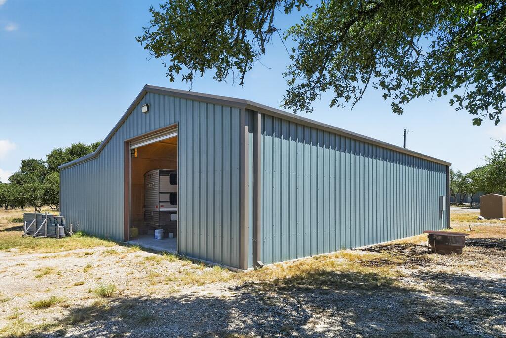 785 Legacy Oaks Drive Harper TX 78631