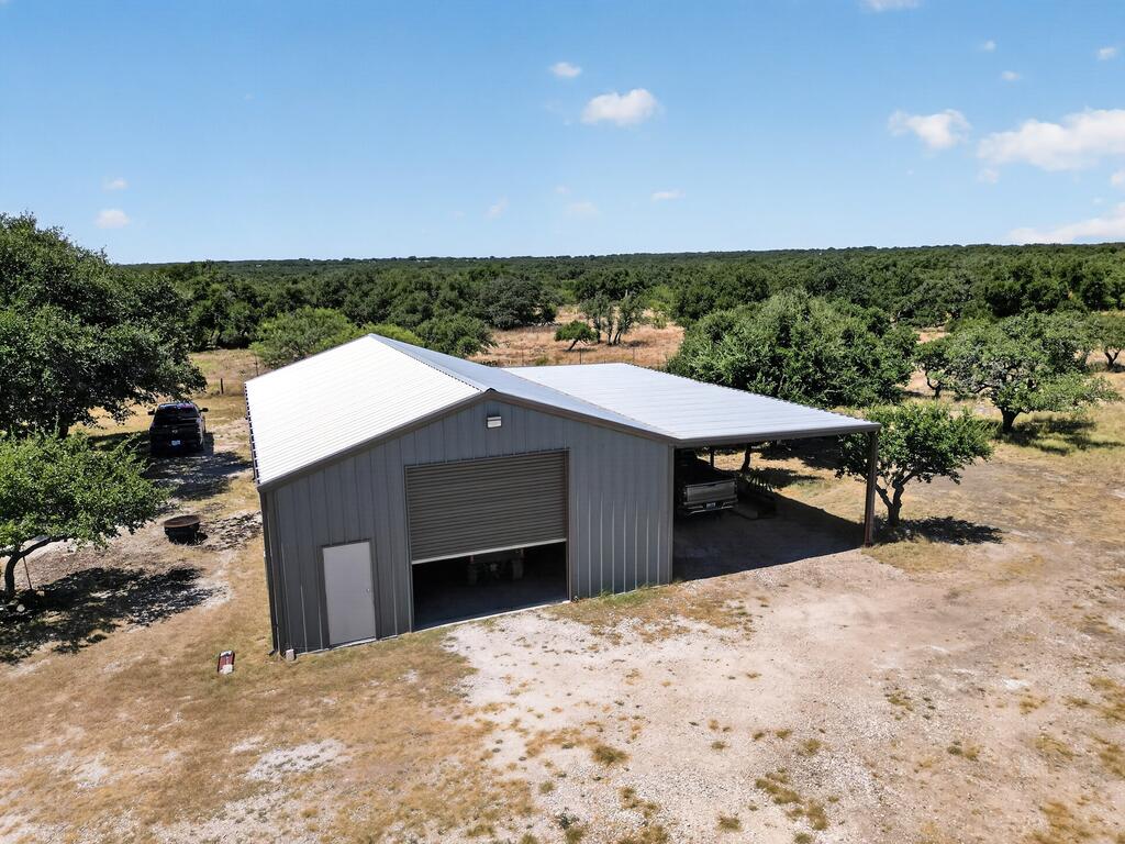 785 Legacy Oaks Drive Harper TX 78631