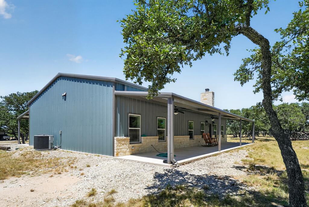 785 Legacy Oaks Drive Harper TX 78631