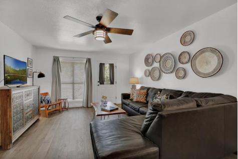 907 Hill Street Fredericksburg TX 78624