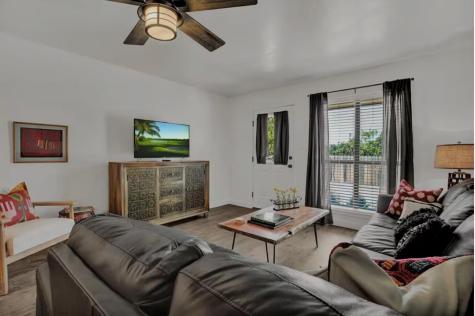 907 Hill Street Fredericksburg TX 78624
