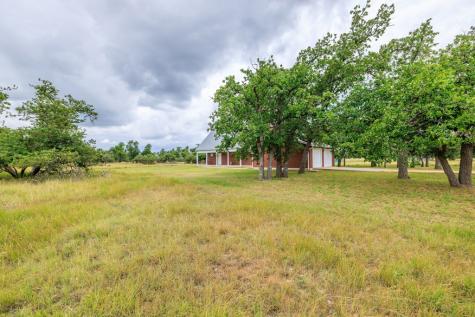 11453 N Us Highway 87 Fredericksburg TX 78624