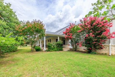 11453 N Us Highway 87 Fredericksburg TX 78624