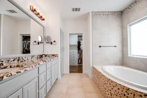 2143 Stone Oak Fredericksburg TX 78624