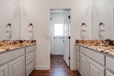 2143 Stone Oak Fredericksburg TX 78624