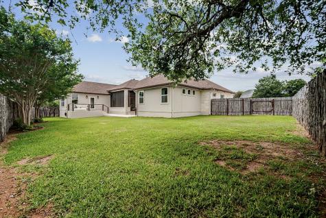 2143 Stone Oak Fredericksburg TX 78624