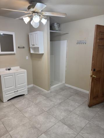 40 Deloris Drive Harper TX 78631