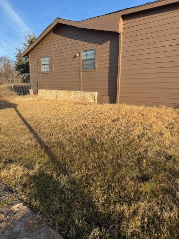 40 Deloris Drive Harper TX 78631