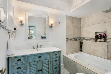 121 Winding Oak Drive Fredericksburg TX 78624