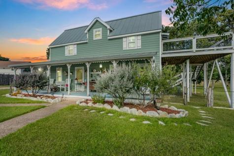 121 Winding Oak Drive Fredericksburg TX 78624
