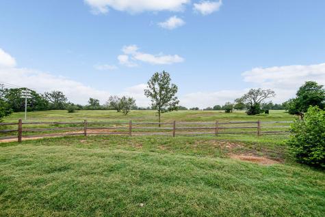 423 Meusebach Creek Road Fredericksburg TX 78624