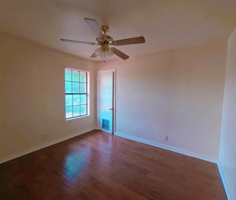 609 Live Oak Street Fredericksburg TX 78624