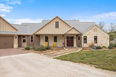 1503 Funf Kinder Road Fredericksburg TX 78624