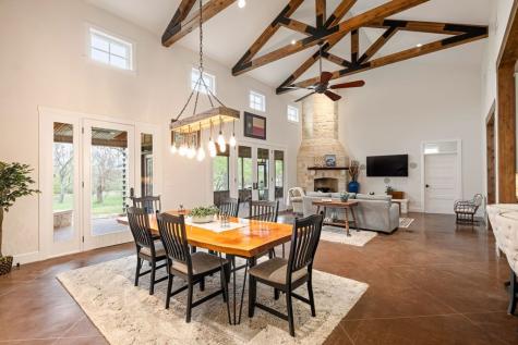 1503 Funf Kinder Road Fredericksburg TX 78624