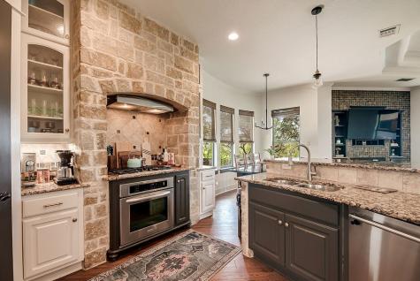 149 Stoneledge Fredericksburg TX 78624