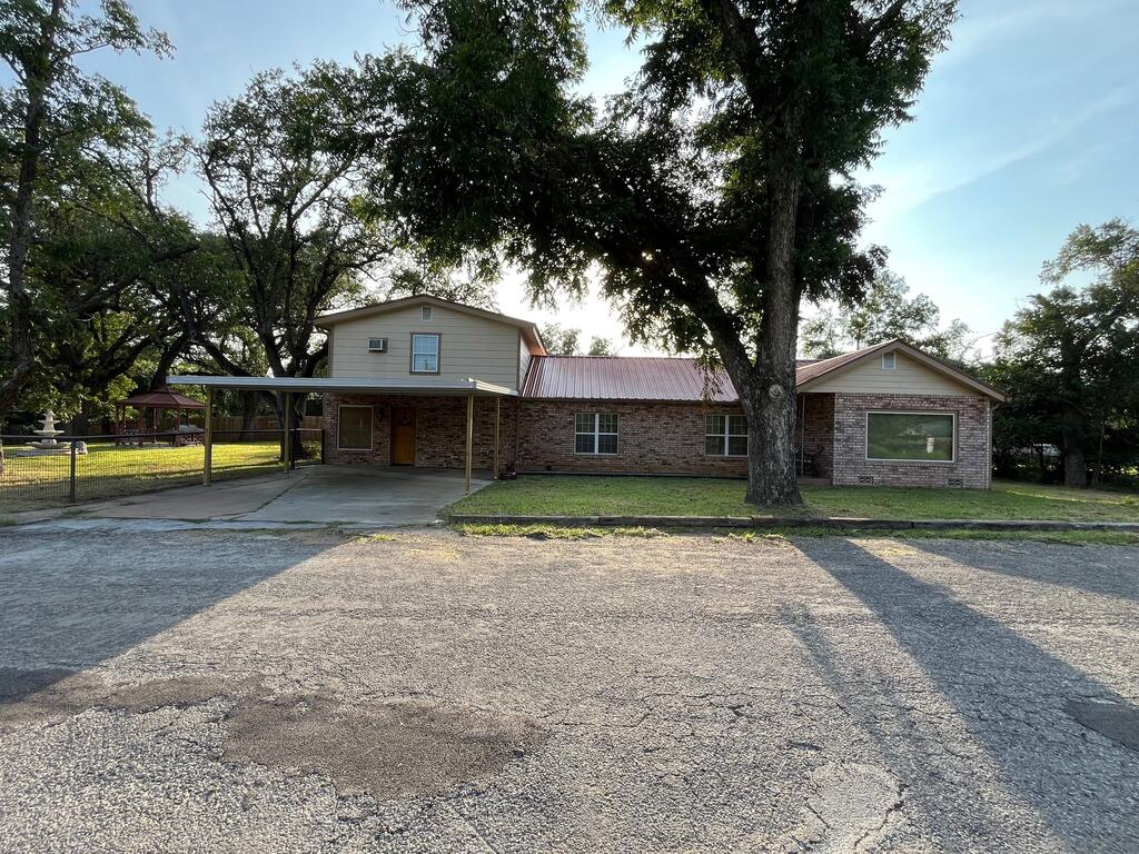 216 S Magnolia Mason TX 76856