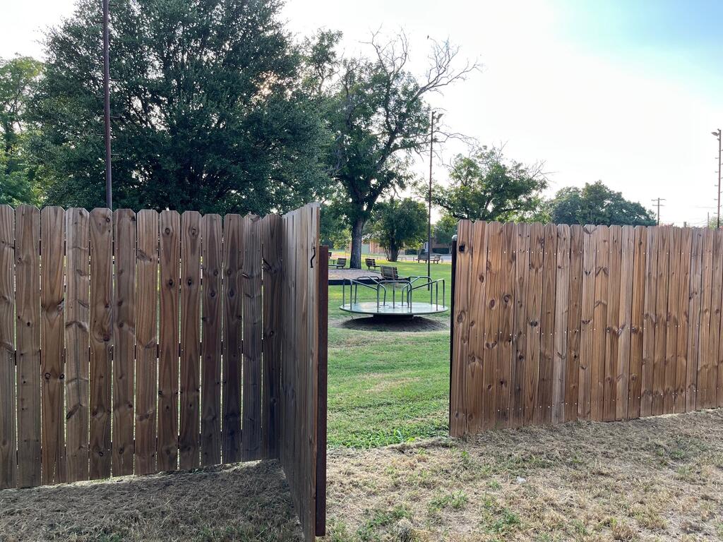 216 S Magnolia Mason TX 76856