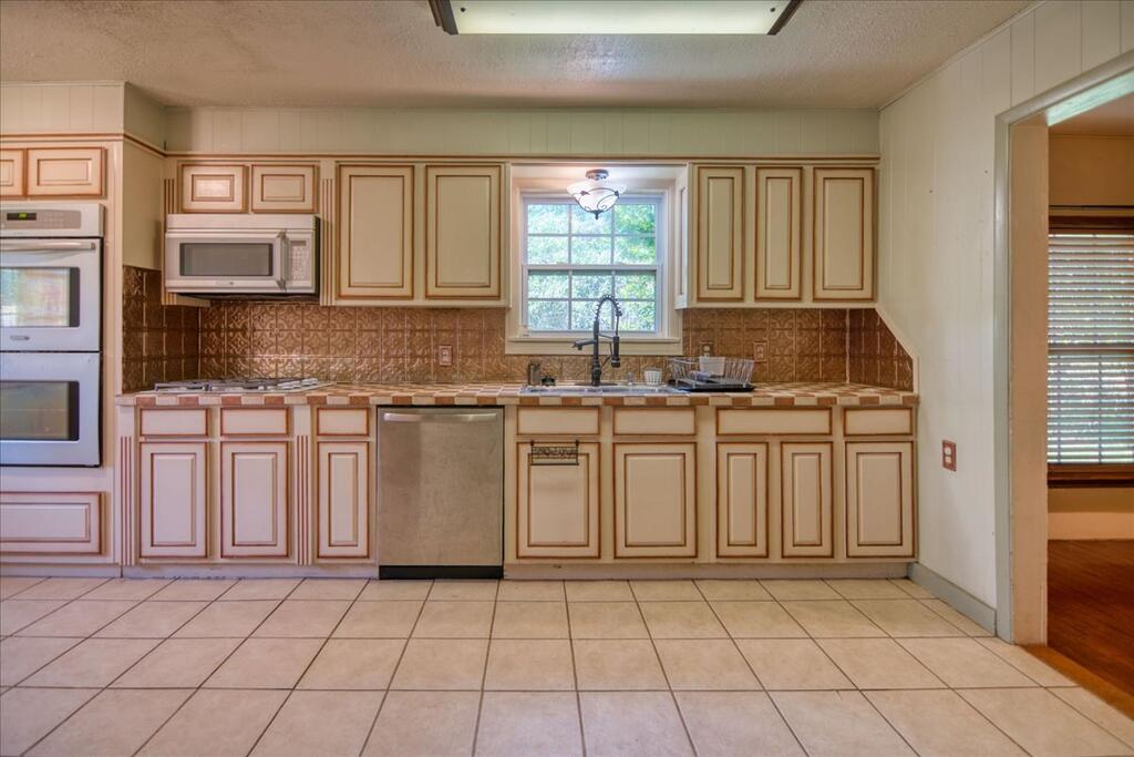 216 S Magnolia Mason TX 76856
