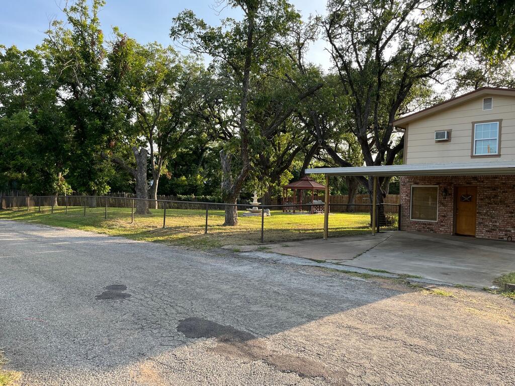 216 S Magnolia Mason TX 76856