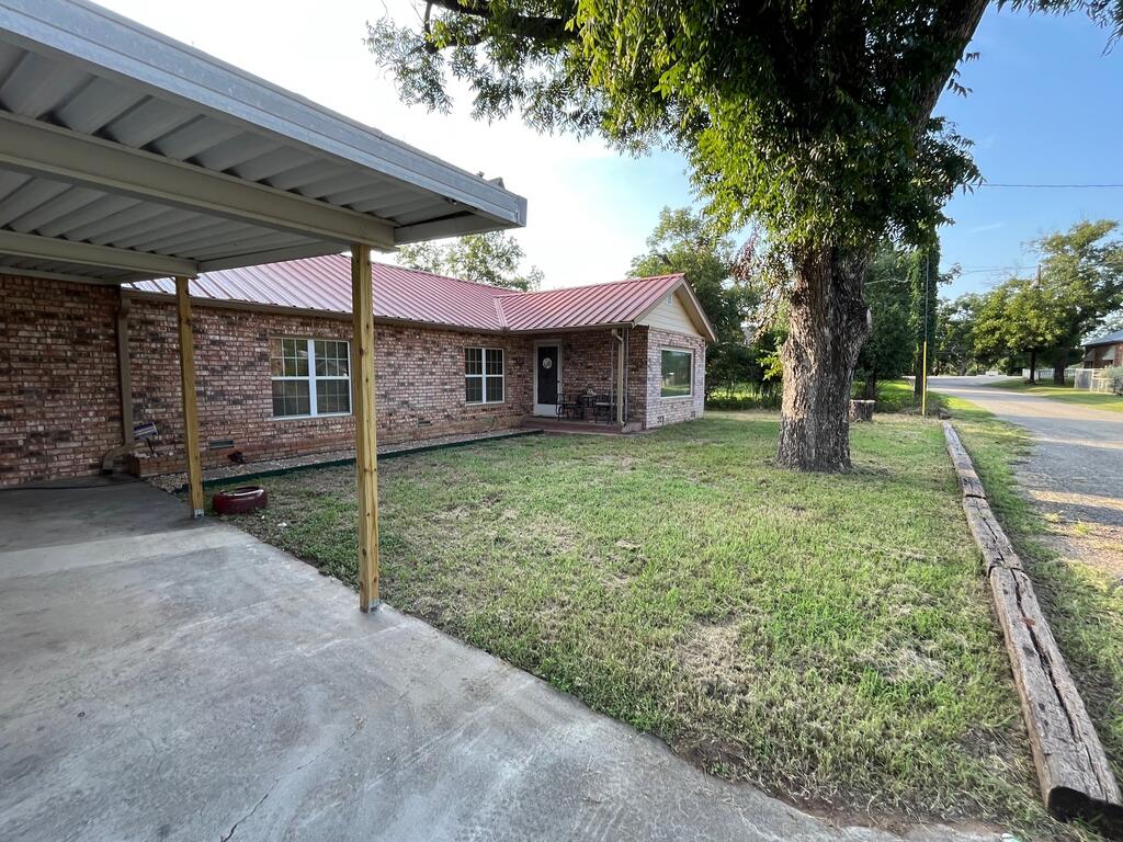 216 S Magnolia Mason TX 76856