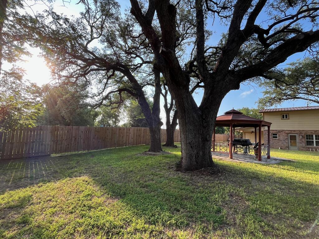216 S Magnolia Mason TX 76856