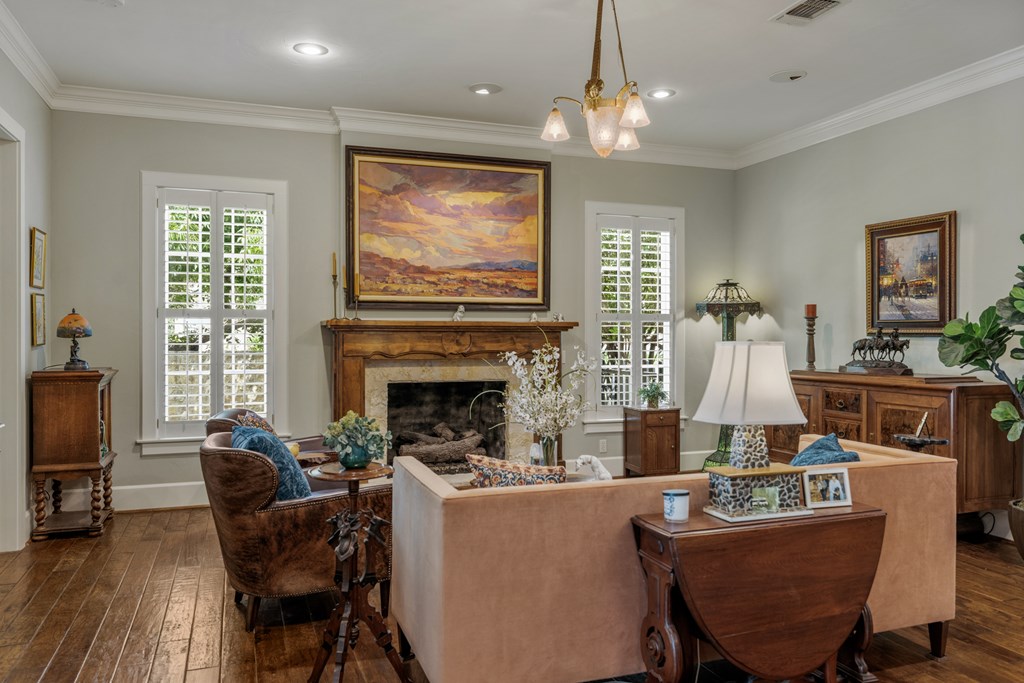 707 W Creek Street Fredericksburg TX 78624