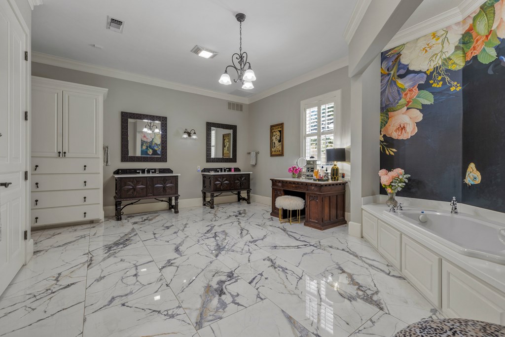 707 W Creek Street Fredericksburg TX 78624