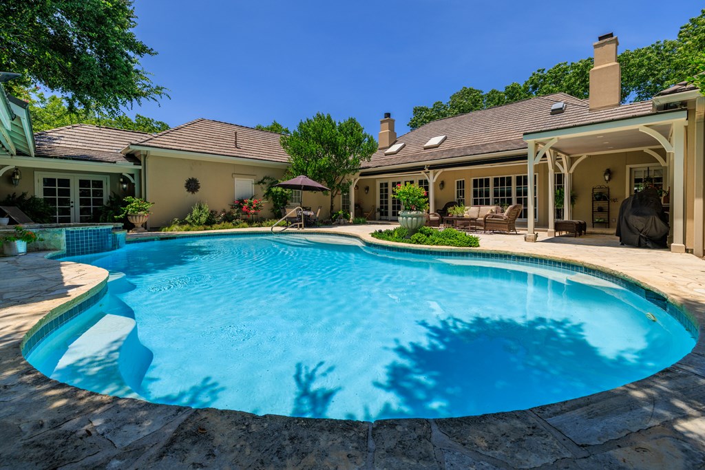 707 W Creek Street Fredericksburg TX 78624