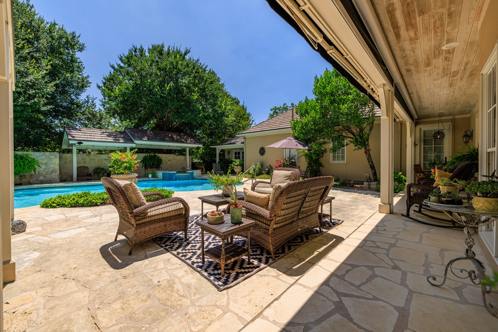 707 W Creek Street Fredericksburg TX 78624