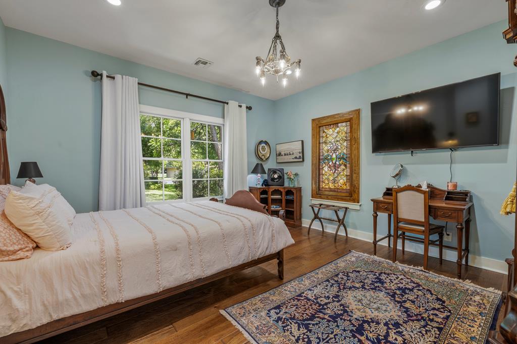 707 W Creek Street Fredericksburg TX 78624