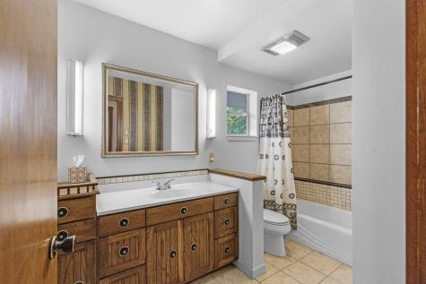 105 Hale Street Fredericksburg TX 78624