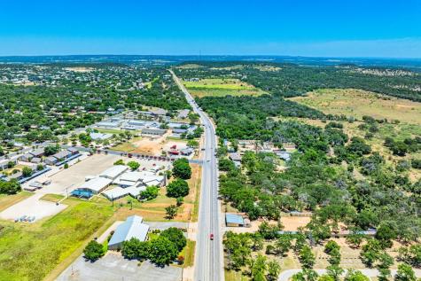 1709 N Llano Street Fredericksburg TX 78624