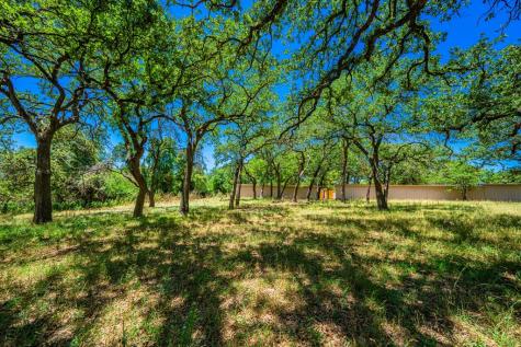 1709 N Llano Street Fredericksburg TX 78624