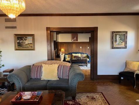 906 S Bridge Street Brady TX 76825