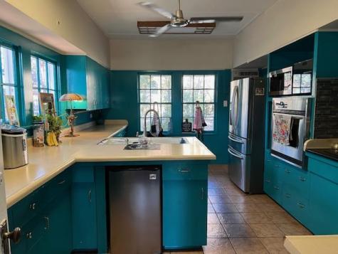 906 S Bridge Street Brady TX 76825