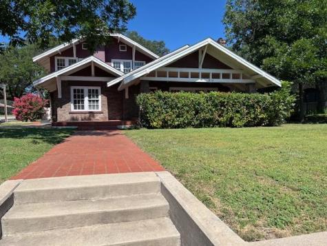 906 S Bridge Street Brady TX 76825