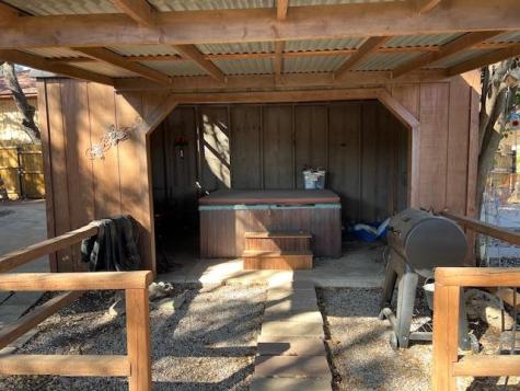 906 S Bridge Street Brady TX 76825