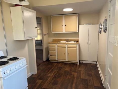 906 S Bridge Street Brady TX 76825