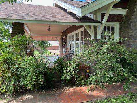 906 S Bridge Street Brady TX 76825