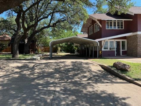 906 S Bridge Street Brady TX 76825