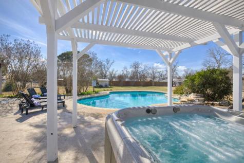 908 N Crockett Street Fredericksburg TX 78624