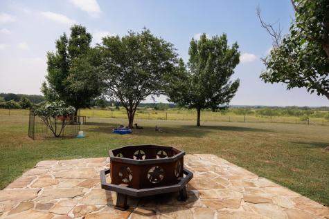 192 Indian Oaks Blanco TX 78606