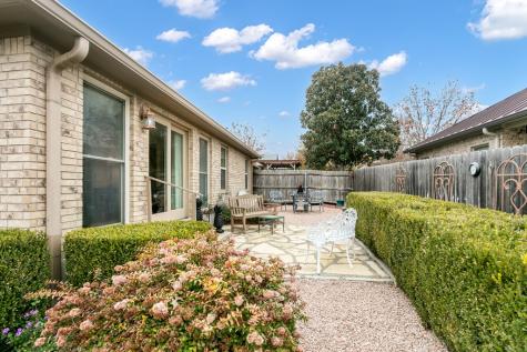 1702 Cherrywood Drive Fredericksburg TX 78624