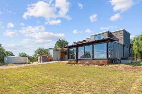 228 & 232 Spring Road Fredericksburg TX 78624