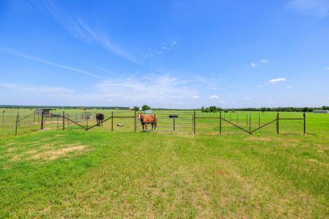 647 Eckert Road Fredericksburg TX 78624