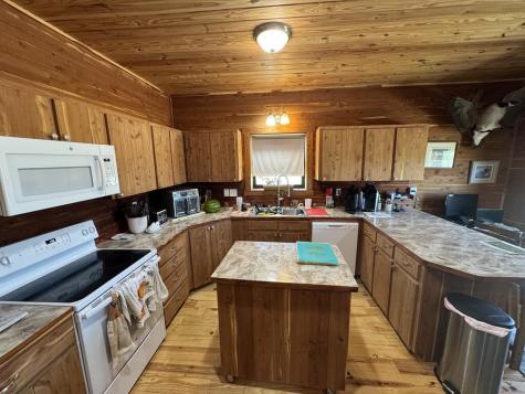 647 Eckert Road Fredericksburg TX 78624